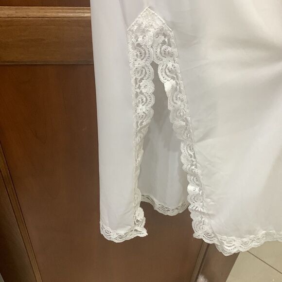 Shadowline long maxi white slip size small - Picture 3 of 6